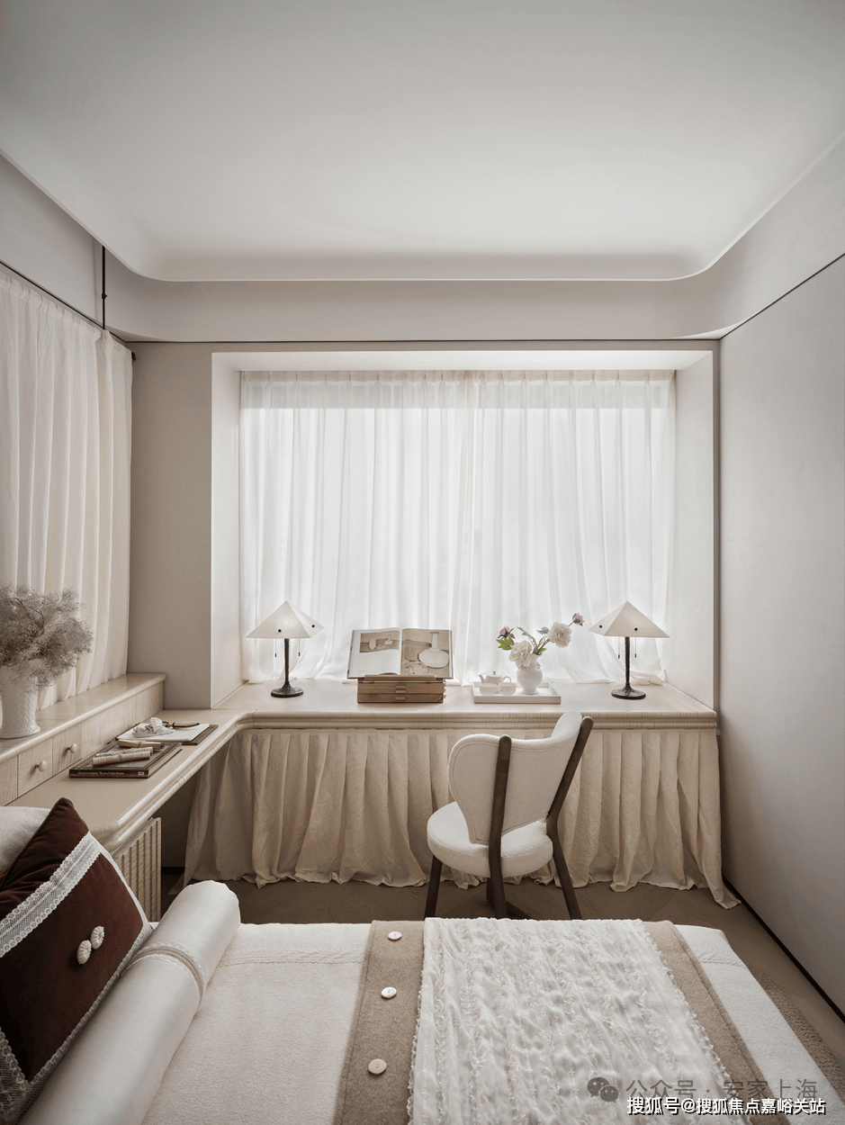 海虹口·华润楼盘百科→首页网站→楼盘百科→首页网站→处24小时热线电话凯发K8旗舰店APP华润·外滩瑞府售楼处电话→外滩瑞府售楼中心电线上(图8)